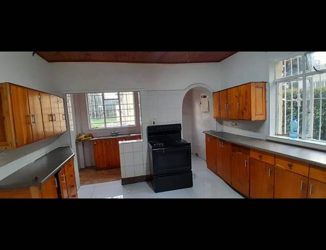 2 BEDROOM PROPERTY TO RENT IN KENSINGTON